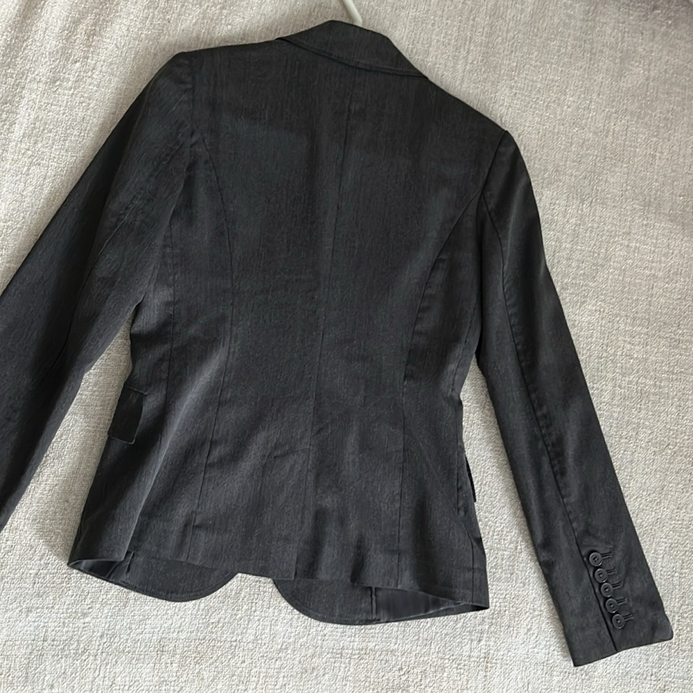 Smart Set Blazer - Picture 3 of 3